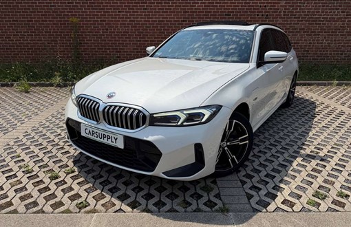 BMW 330